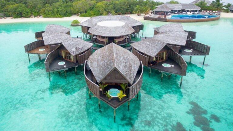Poilsis Maldyvuose – Lily Beach Resort & Spa 5*