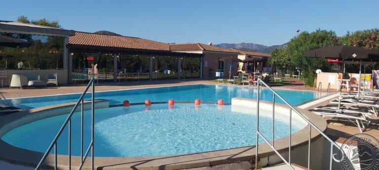 LI SUARI CLUB VILLAGE 4* – Olbija, Italija
