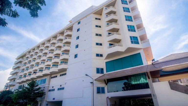 Sea Breeze Jomtien Resort 3* – Bankokas, Tailandas