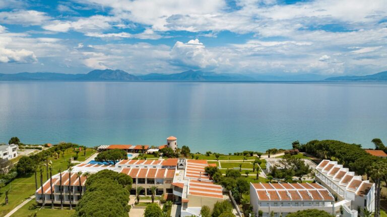 PAVLINA BEACH 4* – Peloponesas, Graikija
