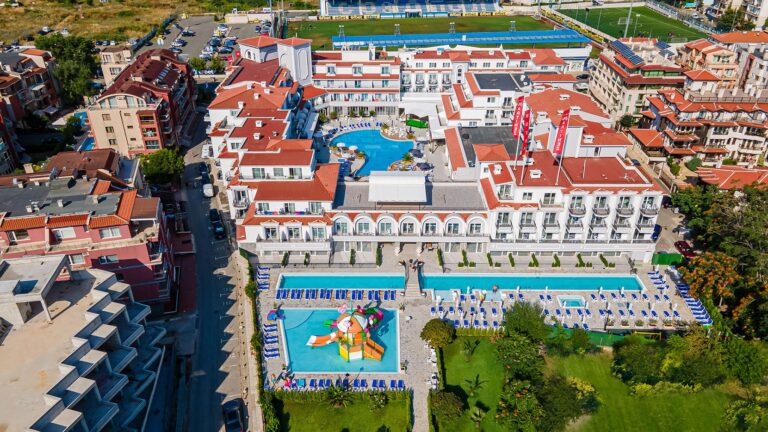 Martinez 4* – Burgasas, Bulgarija