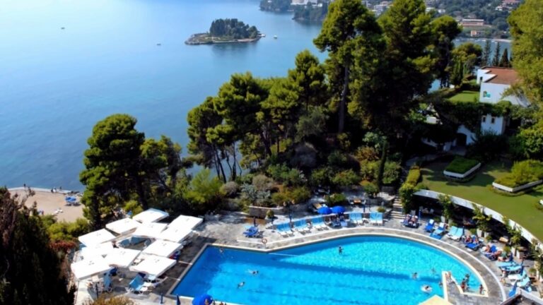 Corfu Holiday Palace 5* – Korfu, Graikija
