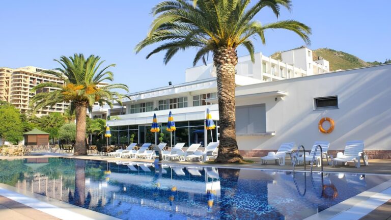 Montenegro Beach Resort 4* – Budva, Juodkalnija