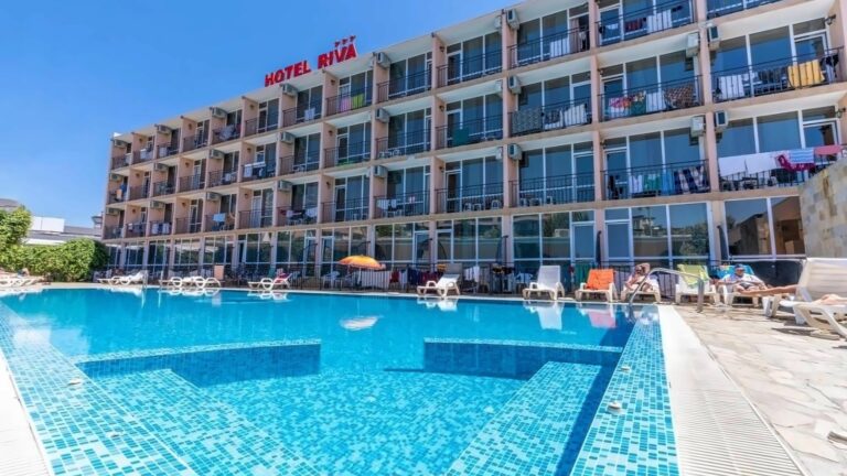 Riva 3* – Burgasas, Bulgarija