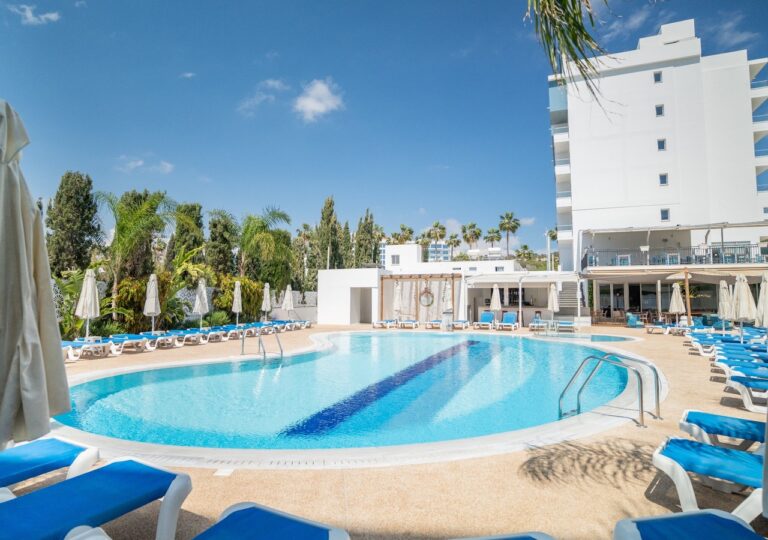Gaia Sun N Blue Boutique Hotel 4* – Aja Napa, Kipras