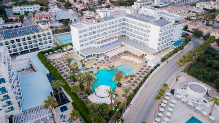 Tasia Maris Beach Hotel & Spa (Adults Only 16+) 4* – Aja Napa, Kipras