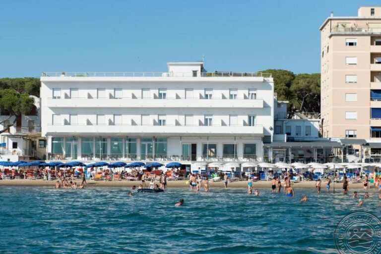 HOTEL PARRINI 3* – Toskana, Italija