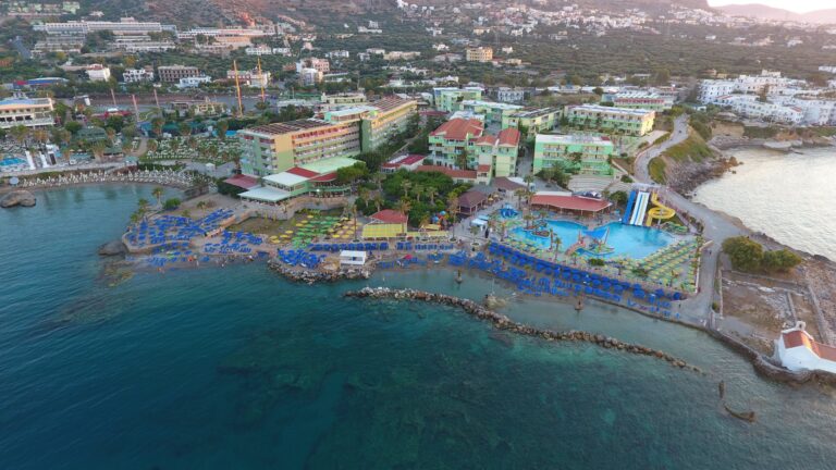 ERI BEACH 4* – Heraklionas, Graikija