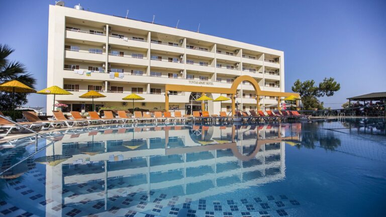 TUNTAS FAMILY SUITES KUSADASI 3* – Izmiras, Turkija
