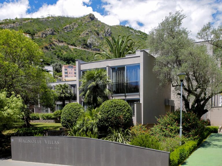 TARA (ex.TARA SENTIDO) 4* – Budva, Juodkalnija
