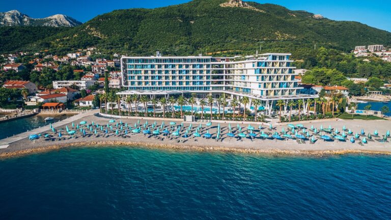 CARINE HOTEL KUMBOR 4* – Juodkalnija, Juodkalnija