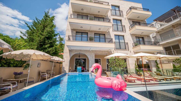 HOTEL AMFORA 4* – Budva, Juodkalnija