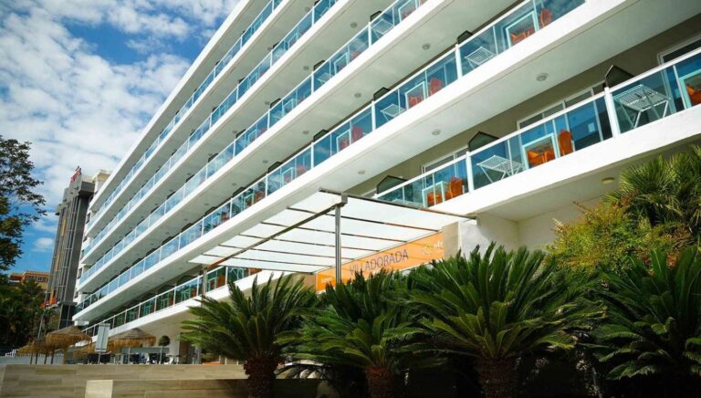 Ohtels Villa Dorada 3* – Kosta Dorada, Ispanija