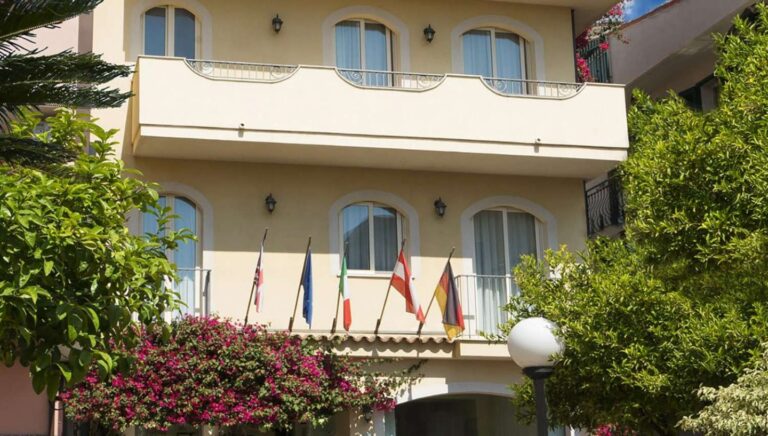 Sylesia 3* – Katanija, Italija