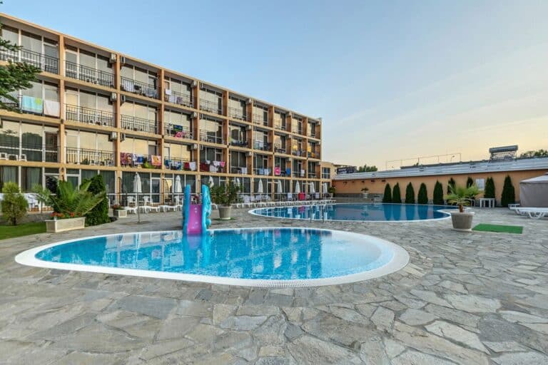Riva Park 4* – Burgasas, Bulgarija