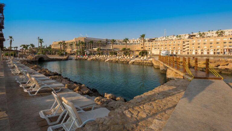 Pickalbatros Citadel Resort 5* – Hurgada, Egiptas