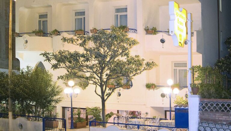 Villa Athena 3* – Katanija, Italija
