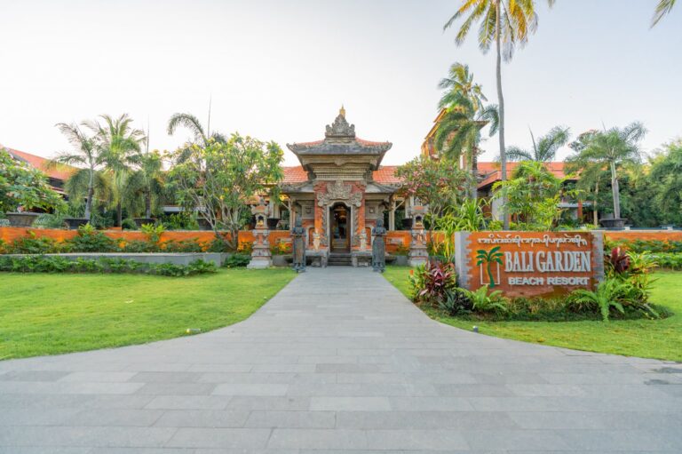 Bali Garden Beach Resort 4* – Balis, Indonezija
