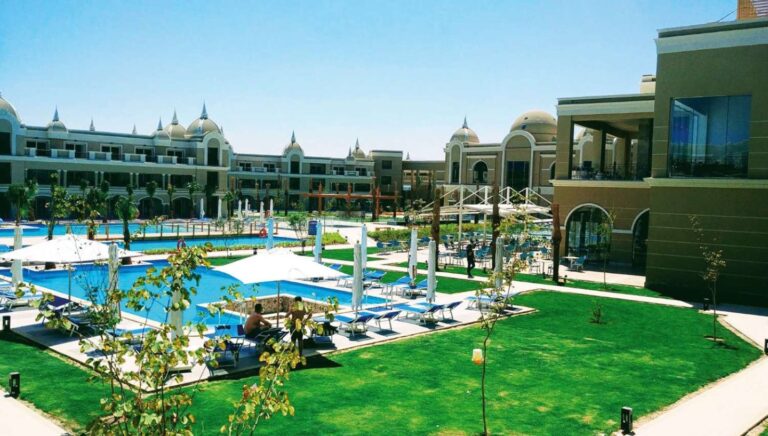 Titanic Royal Resort 5* – Hurgada, Egiptas
