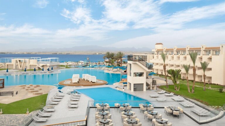 The V Luxury Resort 5* – Hurgada, Egiptas