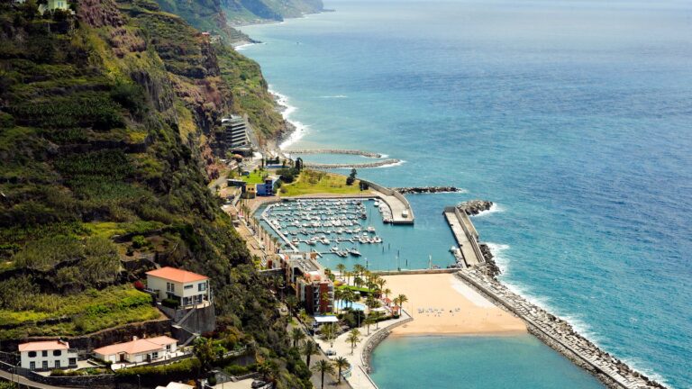 Calheta Beach 4* – Madeira, Portugalija