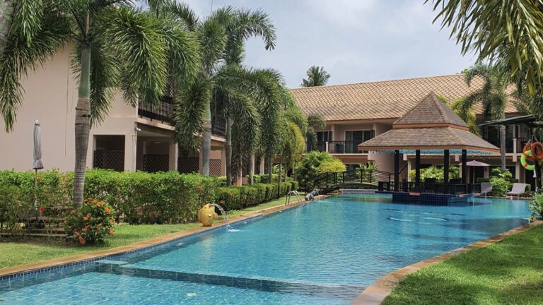 Chivatara Resort Bangtao 3* – Puketas, Tailandas