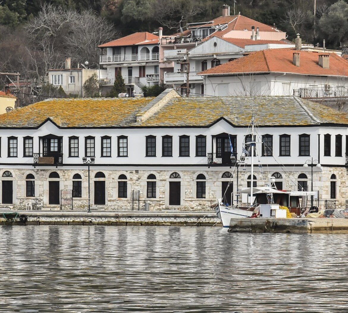 Thassos hero