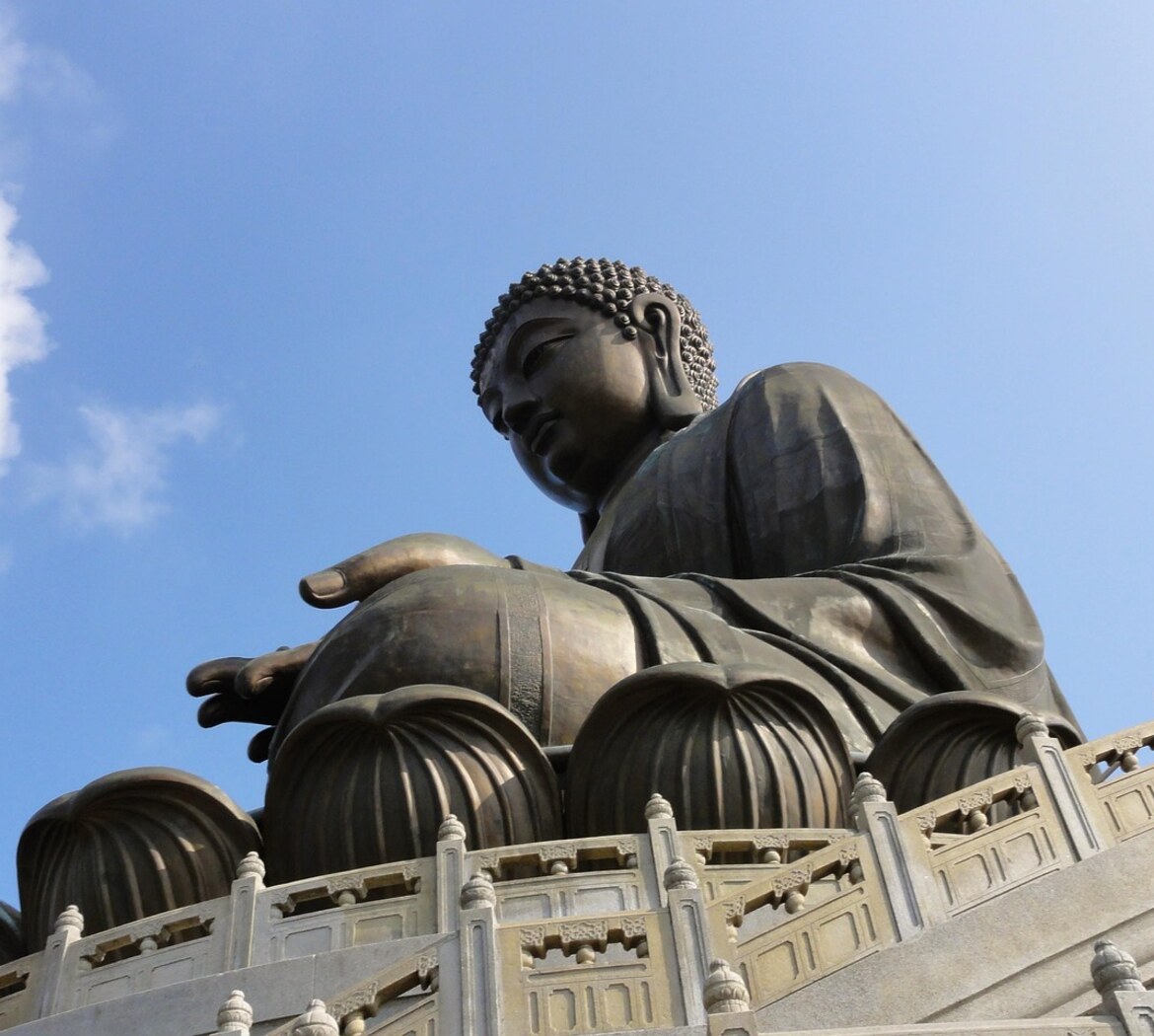 Lantau sala hero