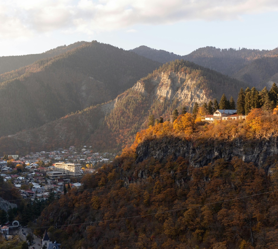 Borjomi hero