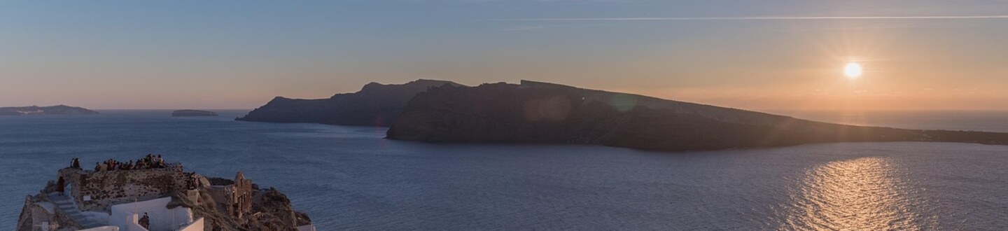 Oia hero
