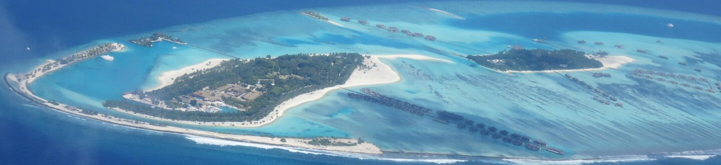 Baa Atoll hero
