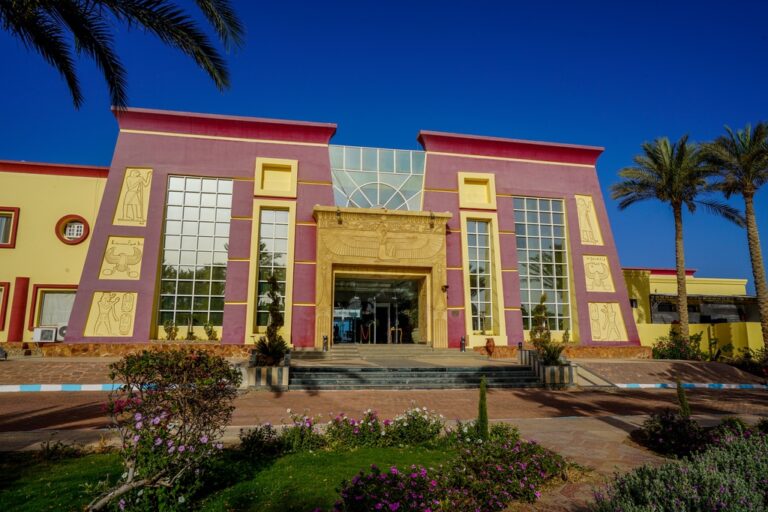 BLUE REEF RED SEA RESORT 4* – Marsa Alamas, Egiptas