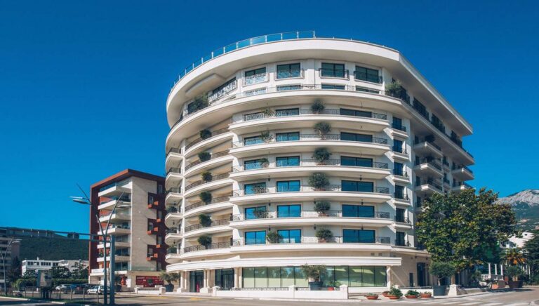 Iberostar Slavija 5* – Budva, Juodkalnija