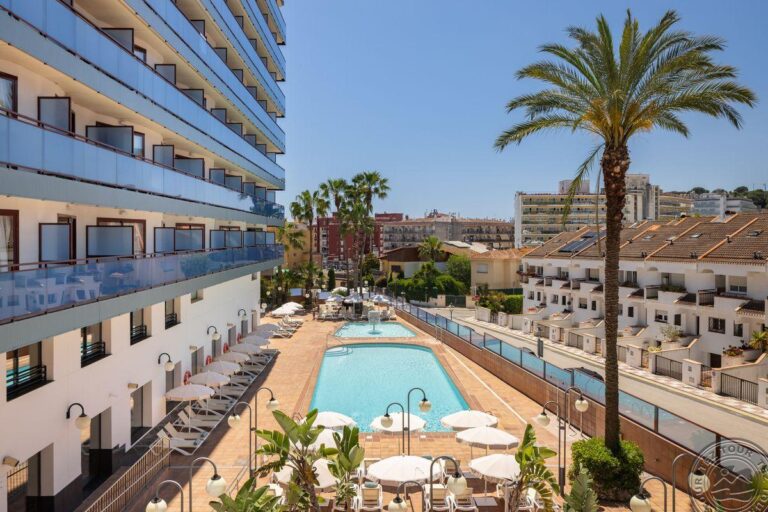 HTOP JADHE (EX. H.TOP CALELLA PALACE) – Kosta Brava, Ispanija