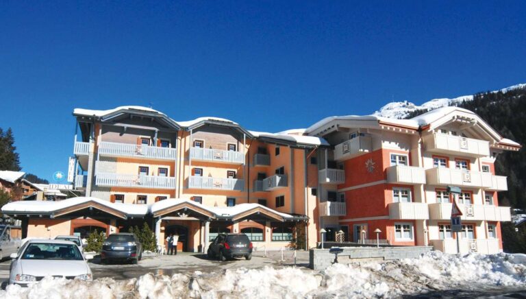Ideal 4* – Bergamas, Italija