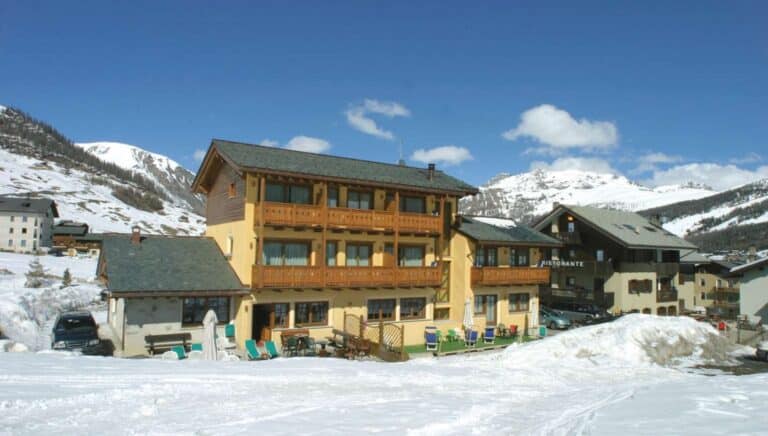 Valtellina 3* – Bergamas, Italija