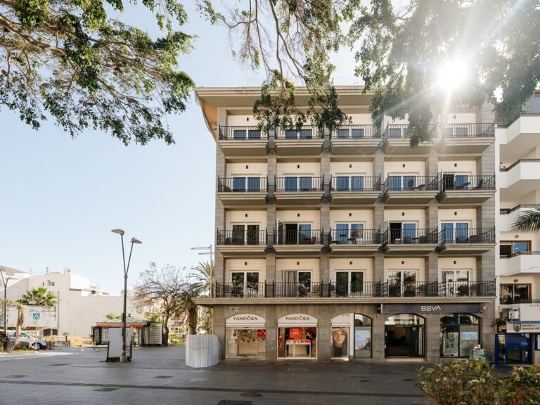 REVERON PLAZA 4* – Tenerifė, Ispanija